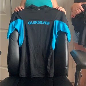 Quicksilver Kids XL rash guard